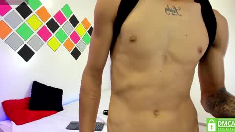 paull online show from August 11, 4:09 pm