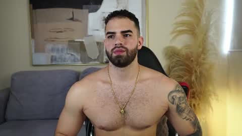Paul Phoenix online show from August 1, 7:53 pm