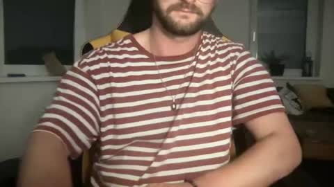 love bush online show from June 30, 7:37 pm