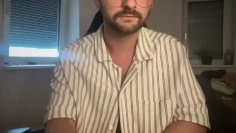 love bush online show from July 8, 8:29 am