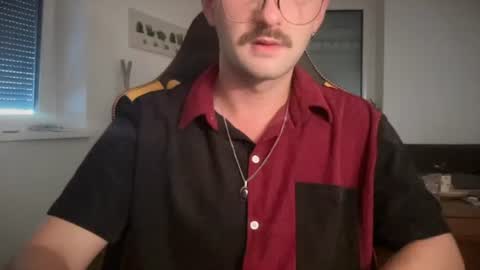 love bush online show from July 12, 3:57 am
