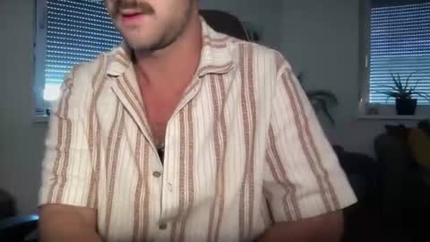 love bush online show from July 21, 7:33 am