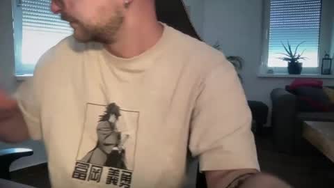 love bush online show from July 28, 10:54 am