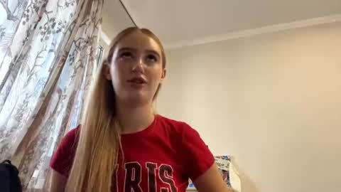 Alice online show from September 4, 2:54 pm