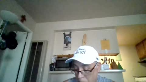 pawgkiller online show from August 15, 3:27 pm