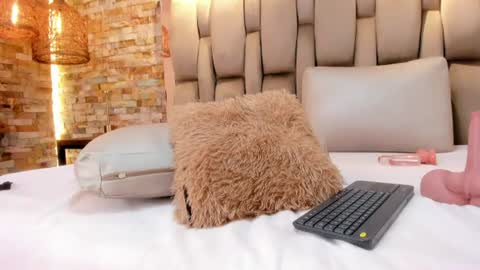  PAYTON  online show from August 11, 4:09 pm