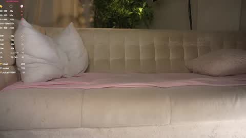 Beautiful Mila online show from August 12, 7:54 am
