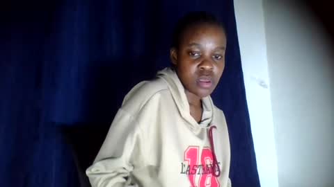 peach_melbah online show from August 9, 10:44 pm