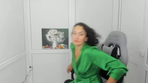 Christina online show from August 5, 10:35 am