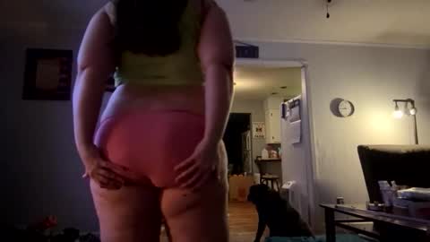 peachesbestfriend online show from April 29, 1:52 am