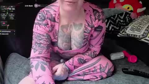 Peachi Butt online show from August 14, 10:41 am