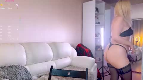 peachju1cy online show from July 28, 4:51 am