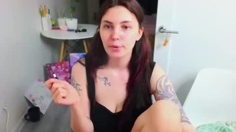 peachybabe__ online show from July 20, 8:56 pm
