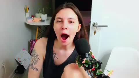 peachybabe__ online show from July 27, 10:26 pm