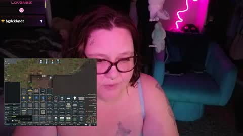 Peachy Nessa online show from May 18, 2:34 am
