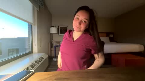 PeachyObsession online show from April 20, 12:42 am