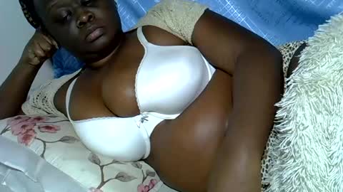 Keci online show from August 12, 1:19 am
