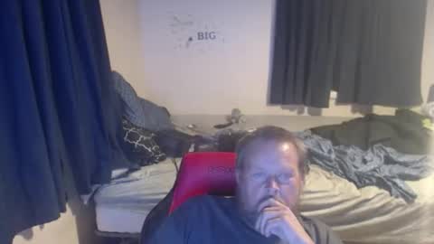 pecker40 online show from June 1, 1:08 am