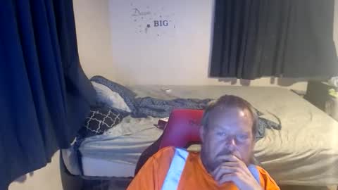 pecker40 online show from June 4, 3:32 am