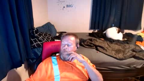 pecker40 online show from August 15, 11:41 pm