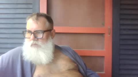 pecos8686 online show from July 31, 3:40 pm