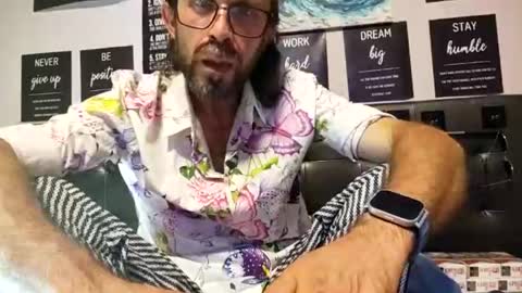 pedrocoelhopio online show from August 3, 8:16 pm