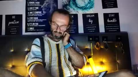 pedrocoelhopio online show from August 8, 4:12 am