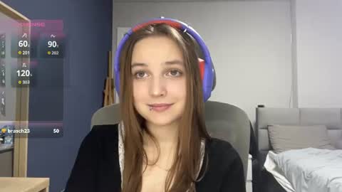 Luna Vale online show from August 9, 9:27 pm