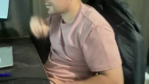 easy cum online show from May 5, 7:59 pm