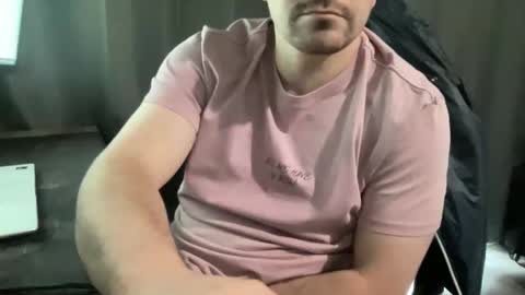 easy cum online show from May 5, 9:05 pm
