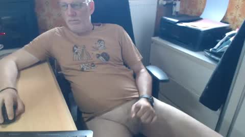 Pemue65 online show from July 27, 9:15 am