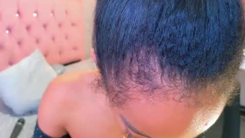 peneelopeecute online show from August 6, 1:15 am