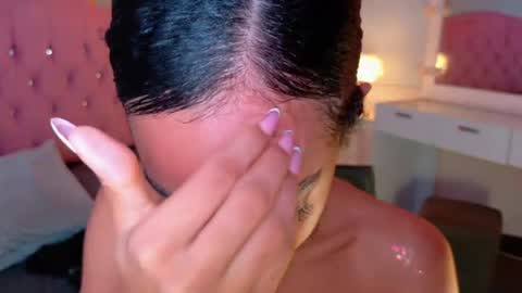 peneelopeecute online show from August 15, 1:20 am