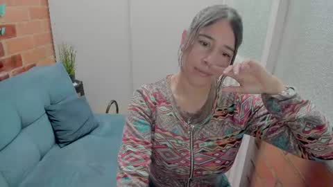Penelope online show from August 5, 9:24 pm
