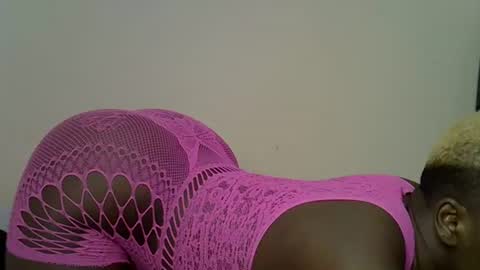 pengcaramell2 online show from July 20, 12:08 pm