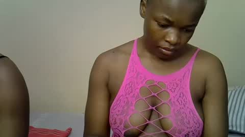 pengcaramell2 online show from July 29, 10:55 am