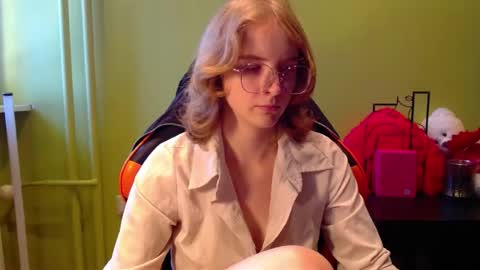 Penny online show from July 30, 11:06 am