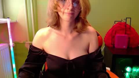 Penny online show from August 15, 10:08 am