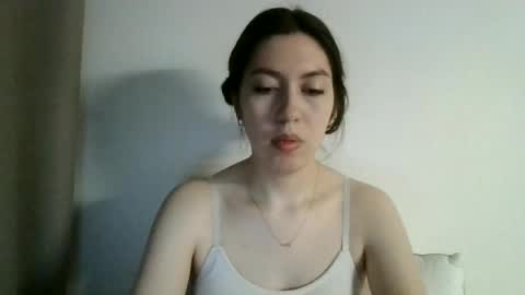 peony a online show from July 29, 7:54 pm