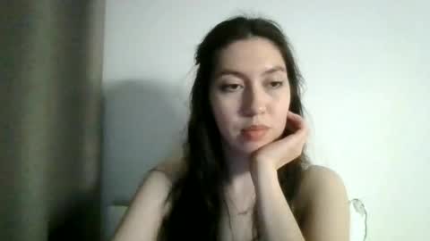 peony a online show from August 7, 10:54 pm