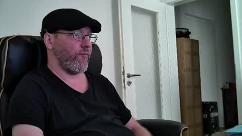 pepperonass online show from September 6, 11:38 am