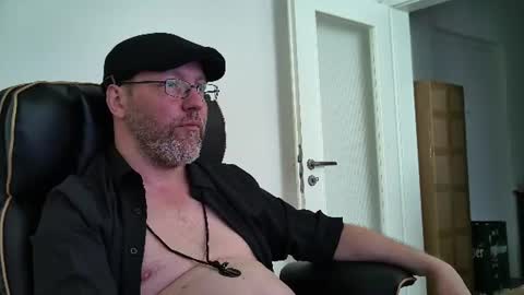 pepperonass online show from September 6, 2:34 pm