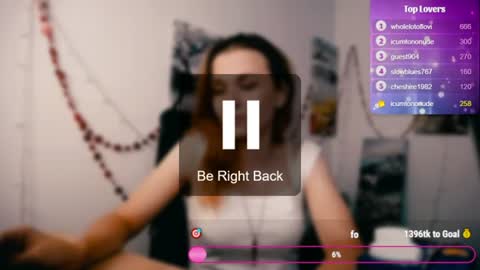 Mia online show from July 30, 9:05 am