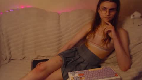 peralez_f online show from August 10, 12:56 am