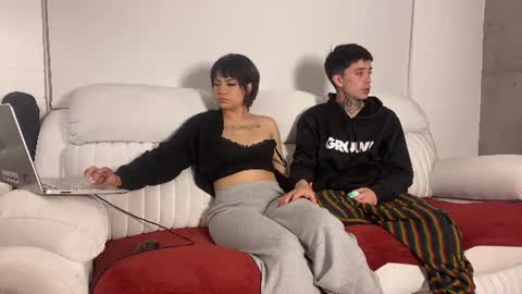 independent model my alias is perceo but you can call me gio online show from June 30, 3:07 am