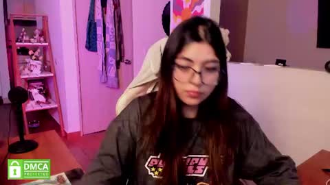Sarah Ana Banana online show from July 22, 3:20 am