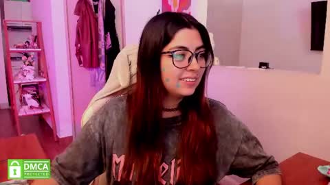 Sarah Ana Banana online show from August 13, 4:21 pm
