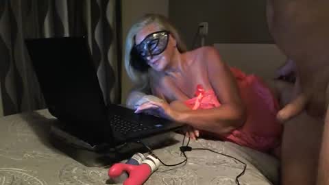 perfectcouples online show from May 24, 9:28 pm