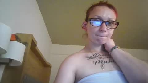 perfectly222peachy online show from June 30, 4:57 am