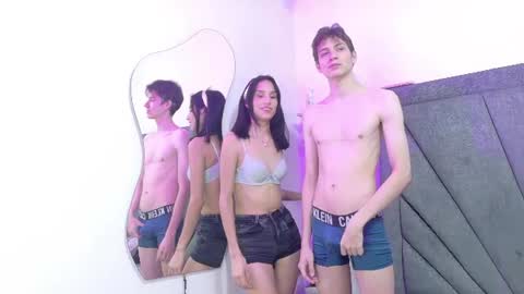 Diana And Alan online show from August 6, 1:32 pm